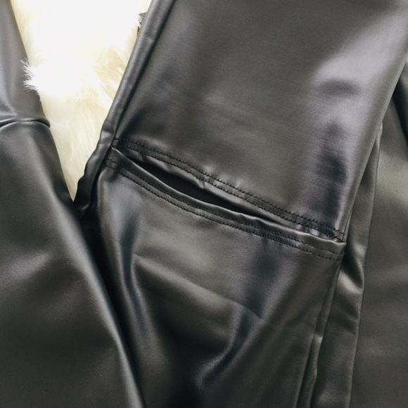 🎈LAST ONE Knee Split Faux Leather Leggings - Picture 5 of 6